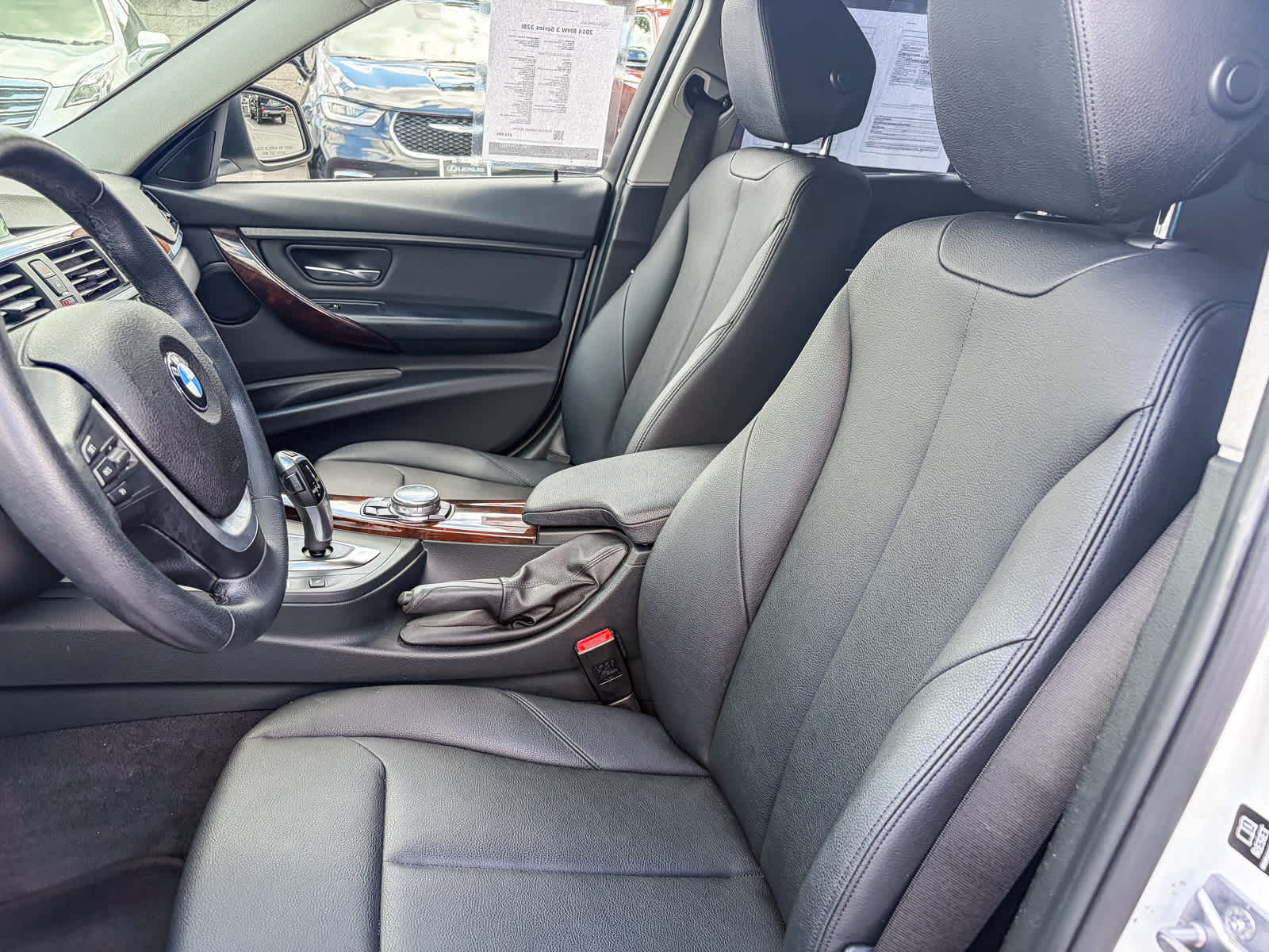 Thumbnail: 2014 BMW 3 Series - 16