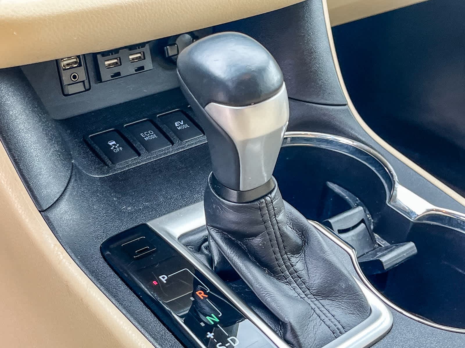 Thumbnail: 2019 Toyota Highlander - 20