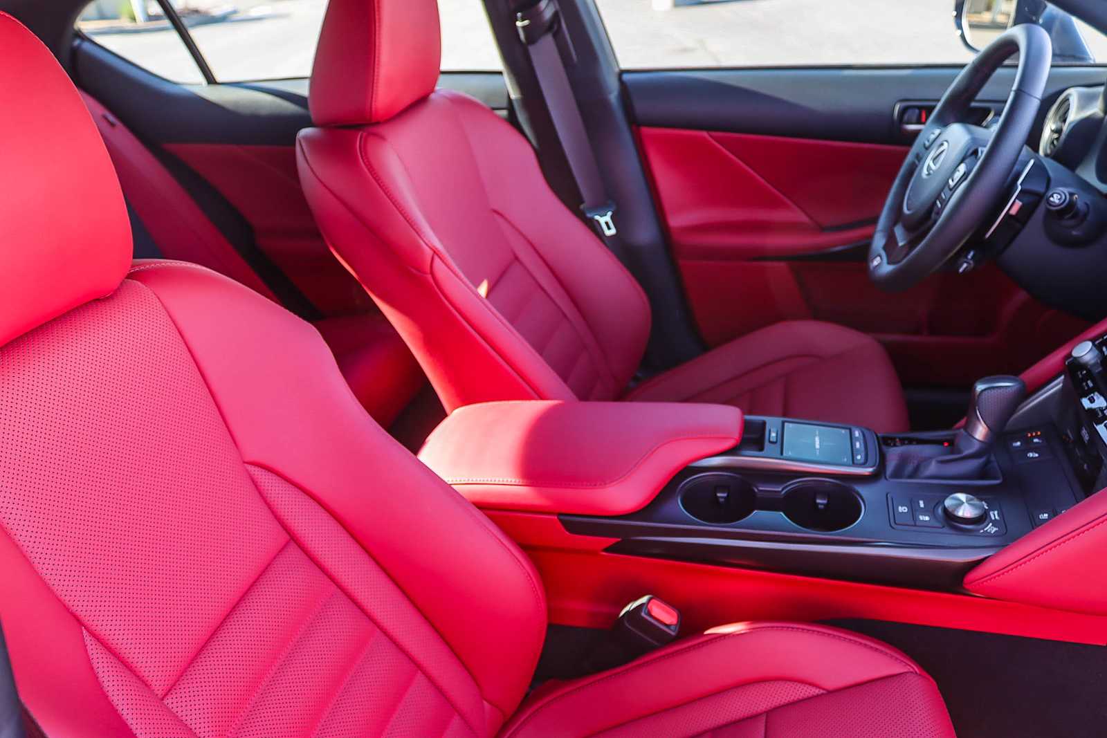 Thumbnail: 2025 Lexus IS - 16