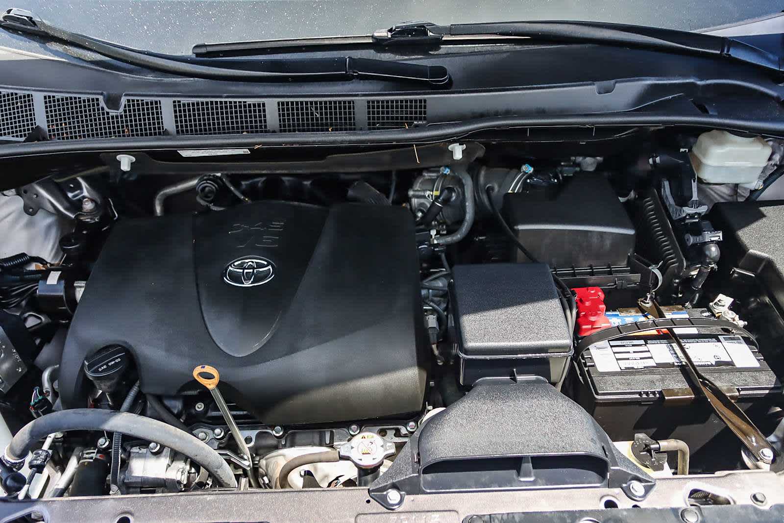 Thumbnail: 2020 Toyota Sienna - 37