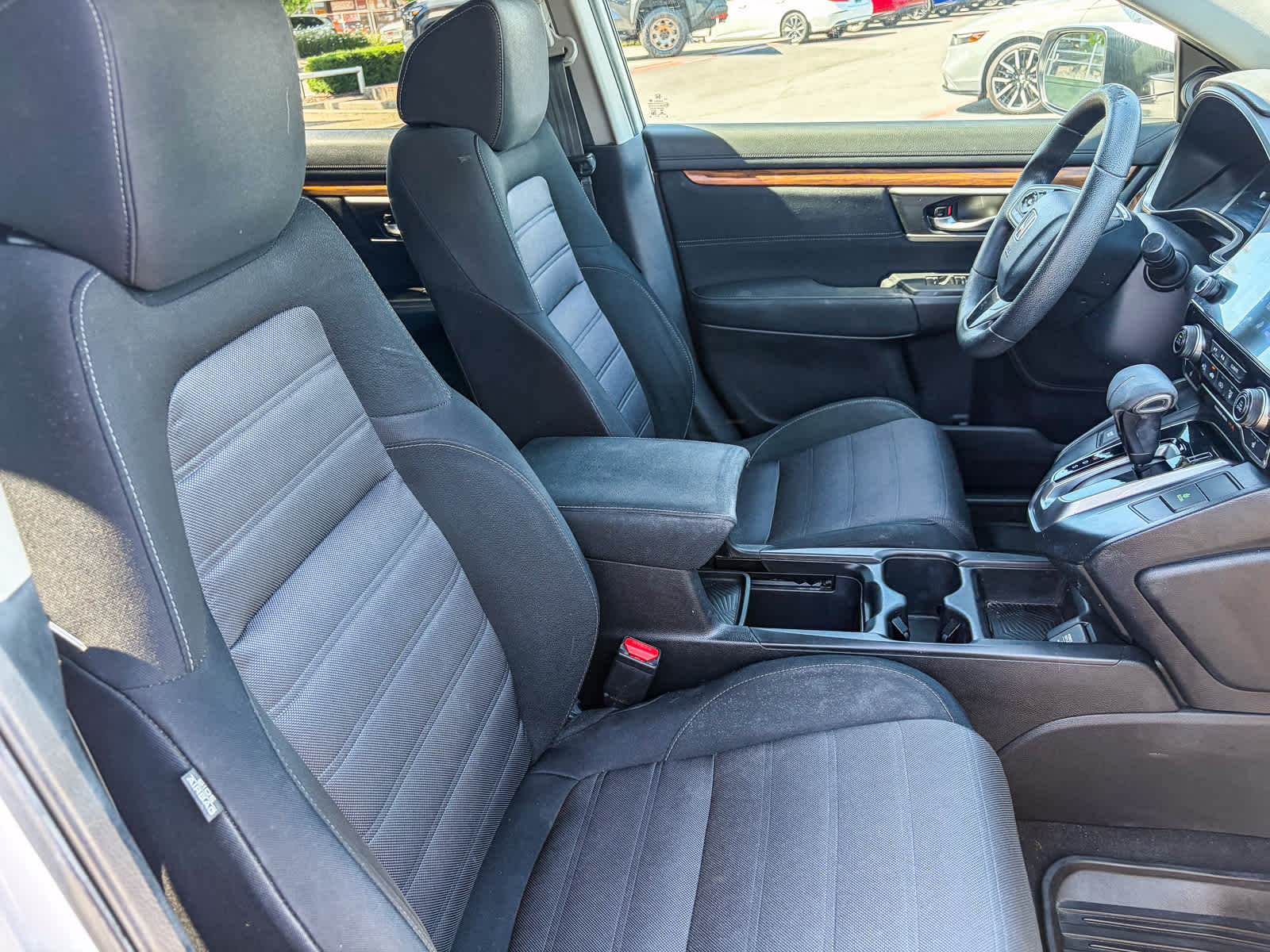 Thumbnail: 2019 Honda CR-V - 16