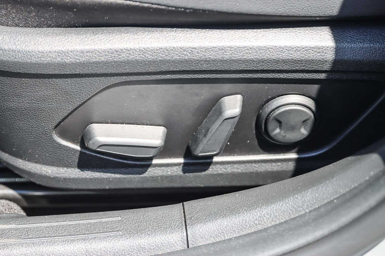Thumbnail: 2023 Hyundai Sonata - 35