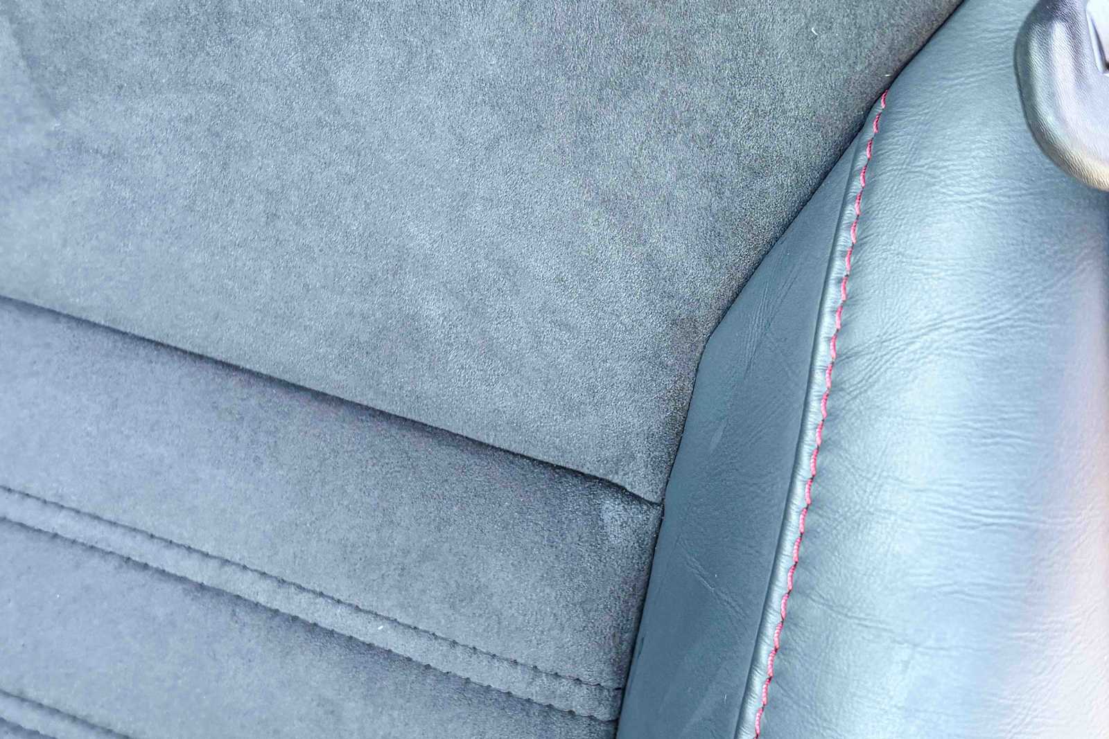 Thumbnail: 2019 Mazda MX-5 Miata - 23