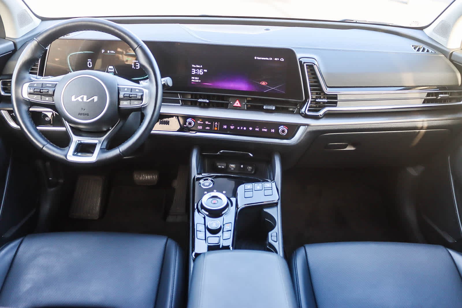 Thumbnail: 2023 Kia Sportage - 11