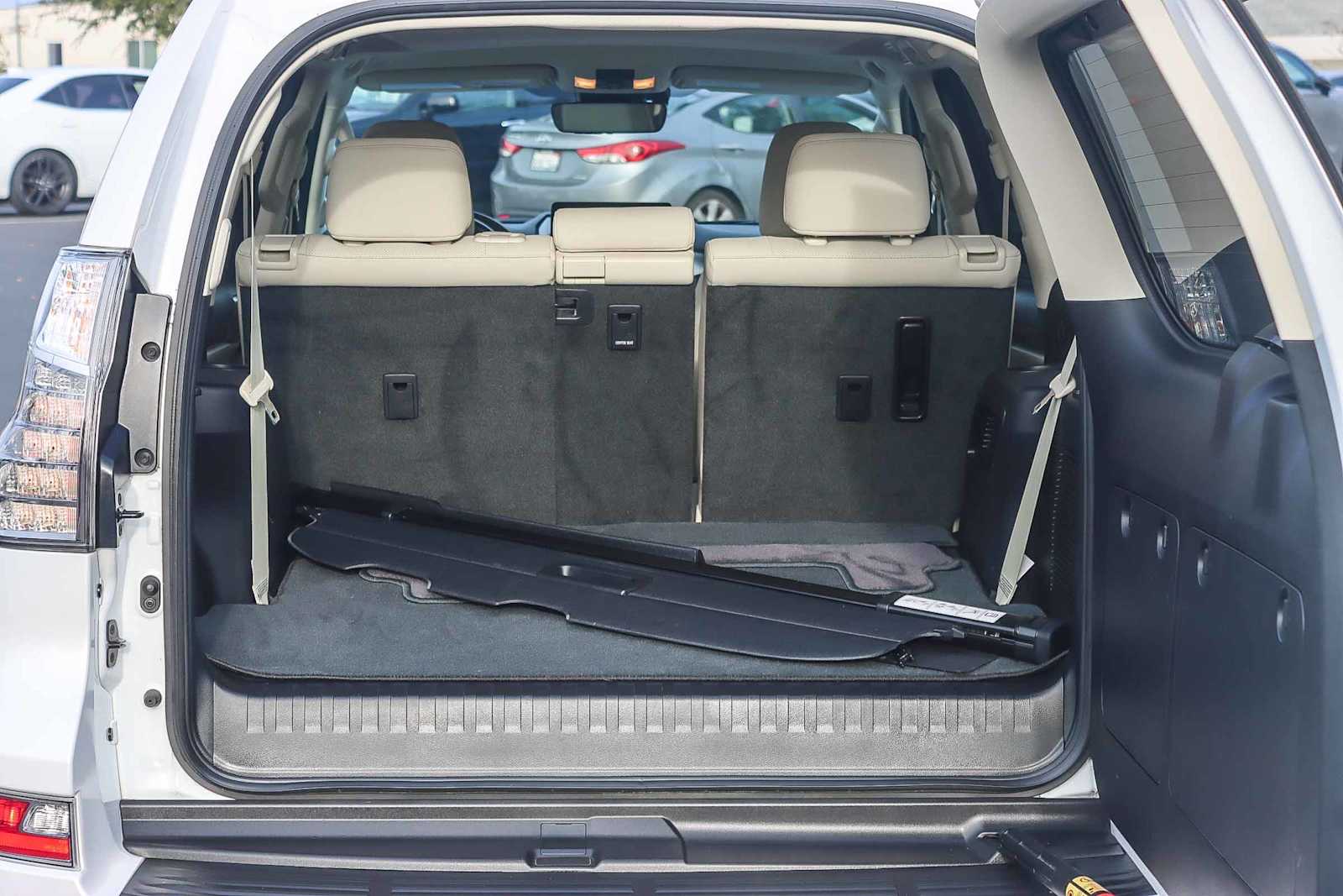 Thumbnail: 2023 Lexus GX - 26