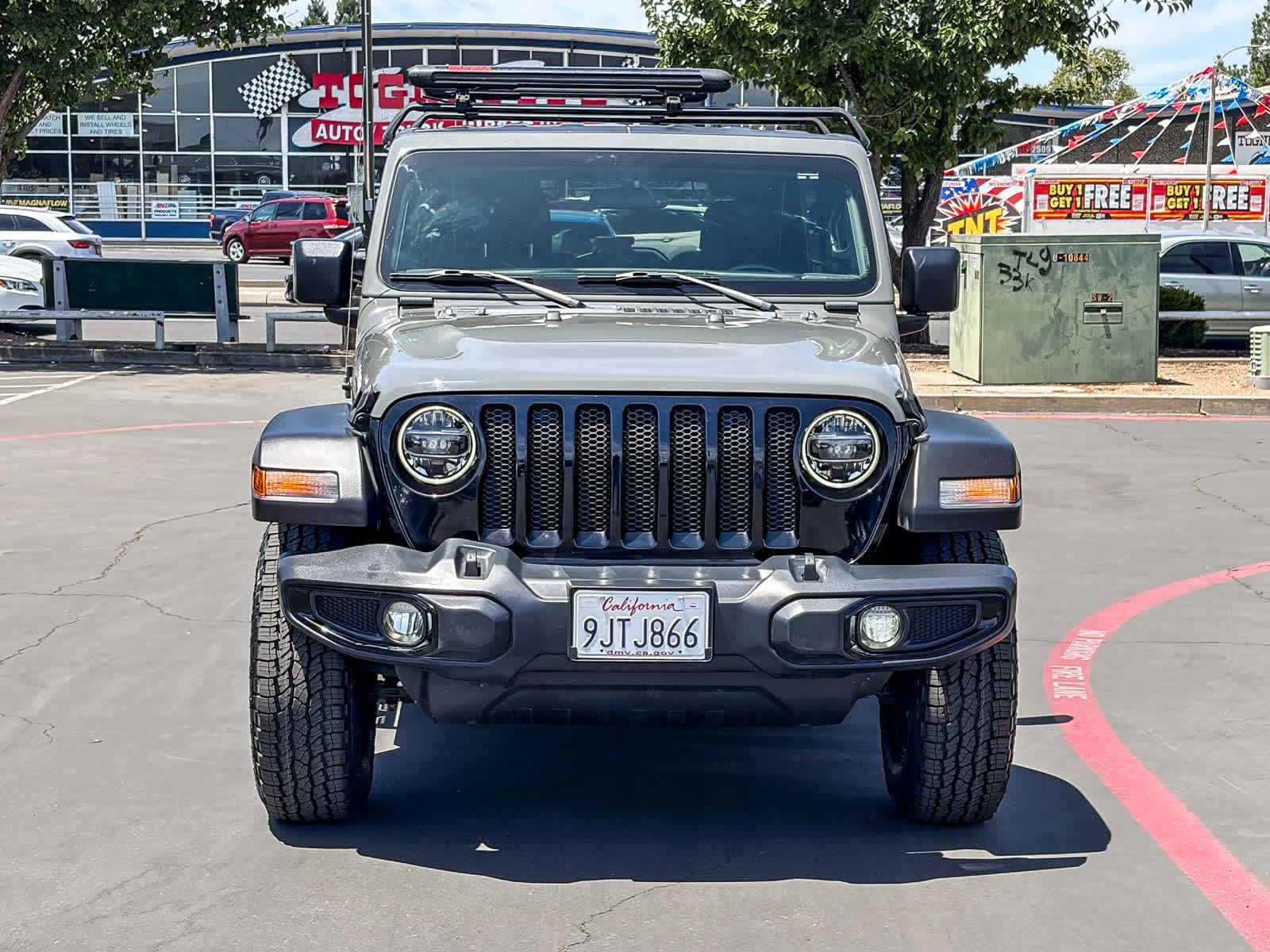 Thumbnail: 2021 Jeep Wrangler - 5