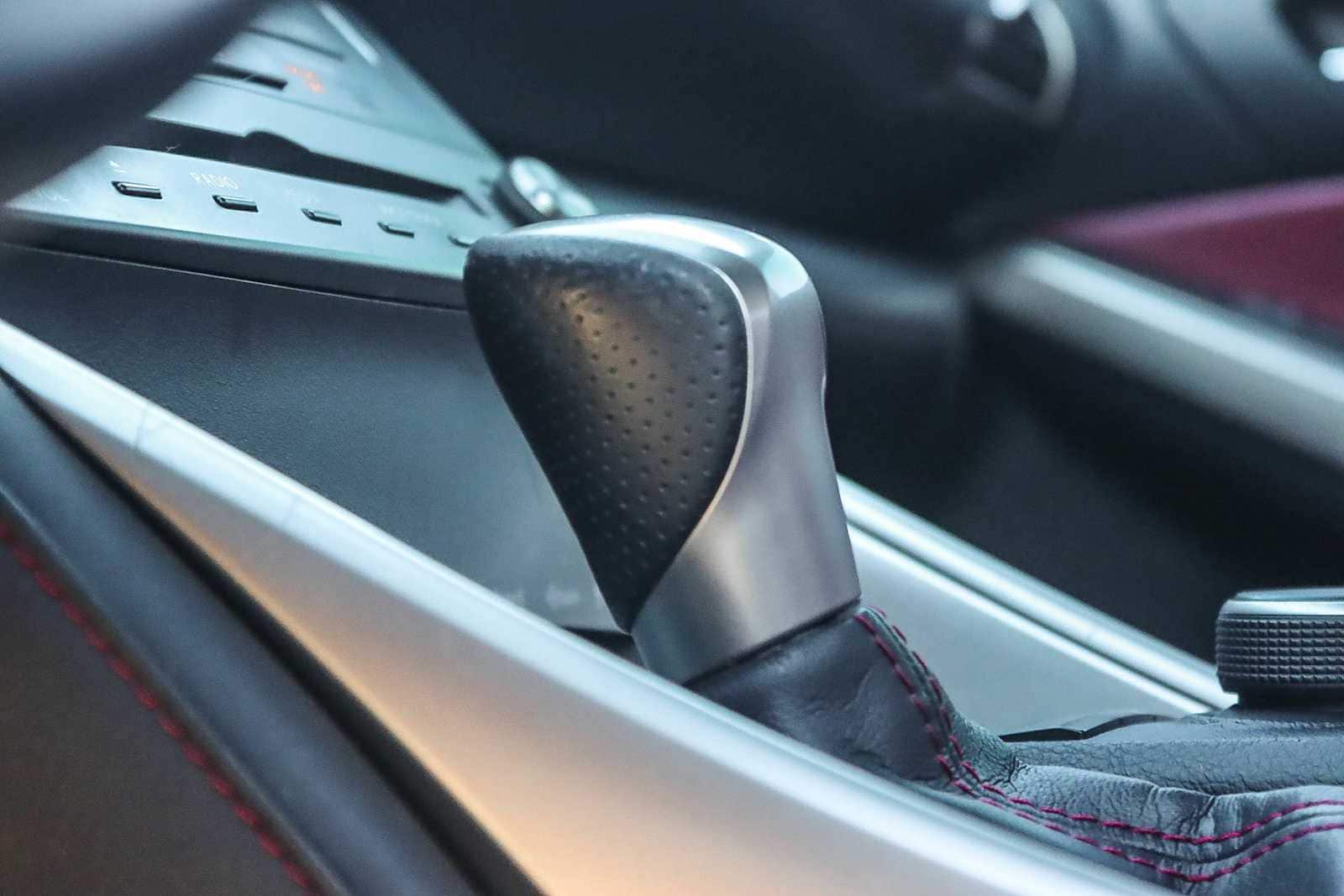 Thumbnail: 2015 Lexus IS - 22