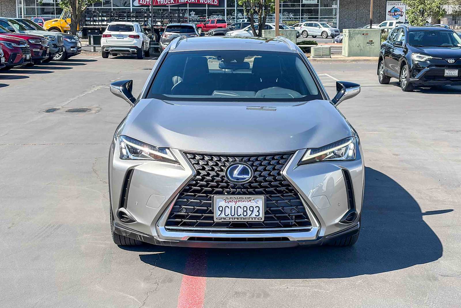 2022 LEXUS UX 250h photo 5