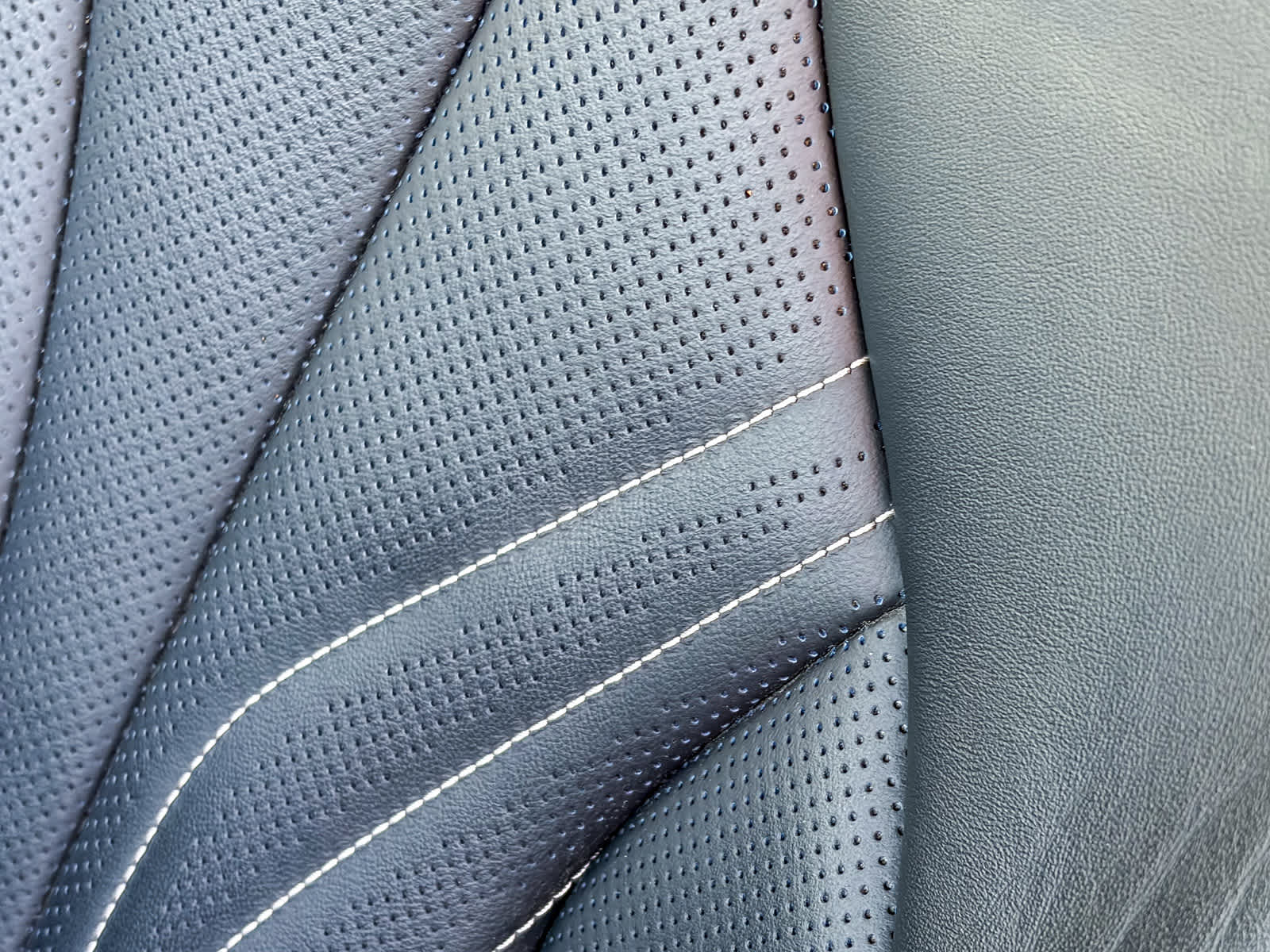 Thumbnail: 2017 Lexus RC - 24