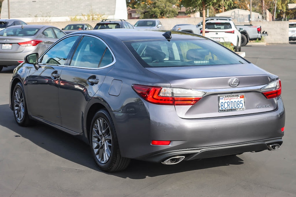 Used 2018 Lexus ES 350 Sedan