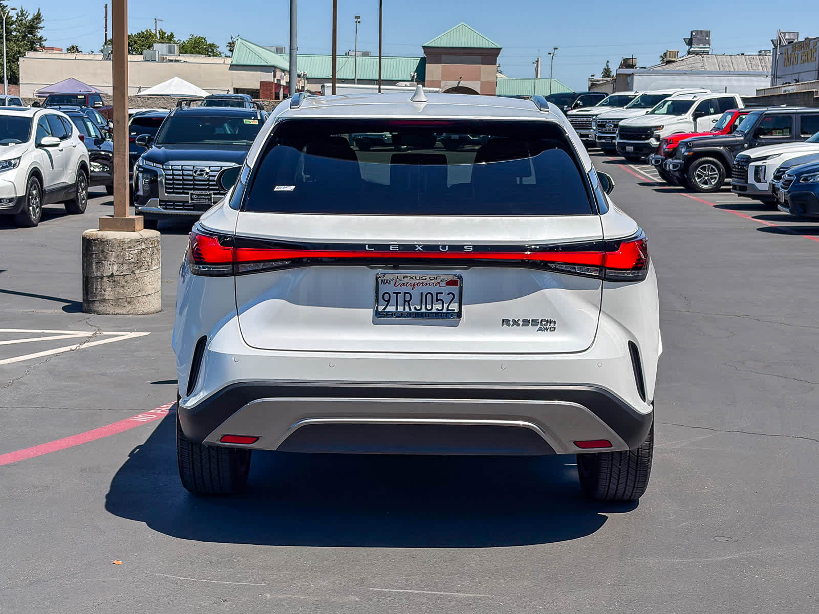 Thumbnail: 2025 Lexus RX - 3