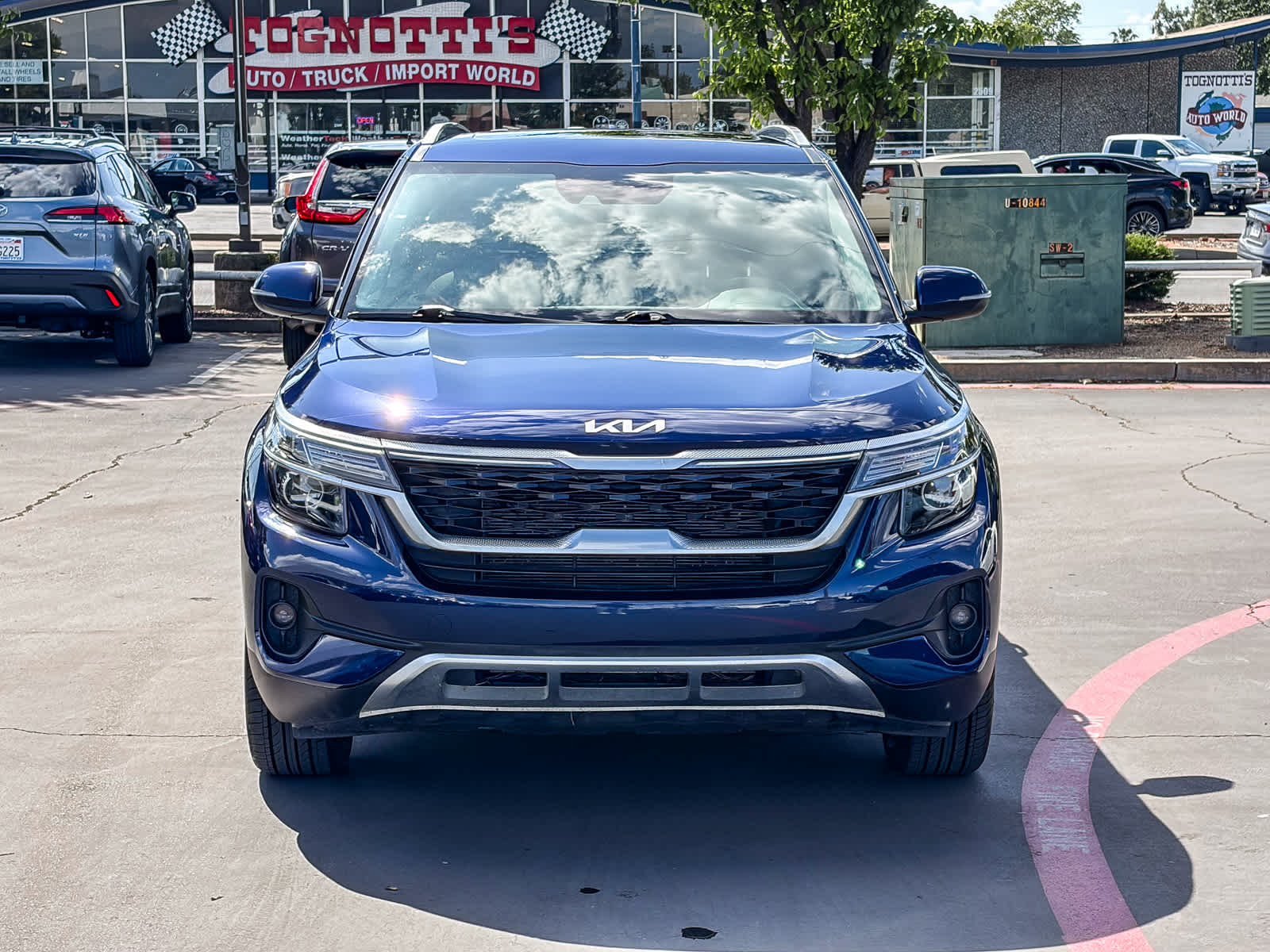 2023 Kia Seltos EX photo 5