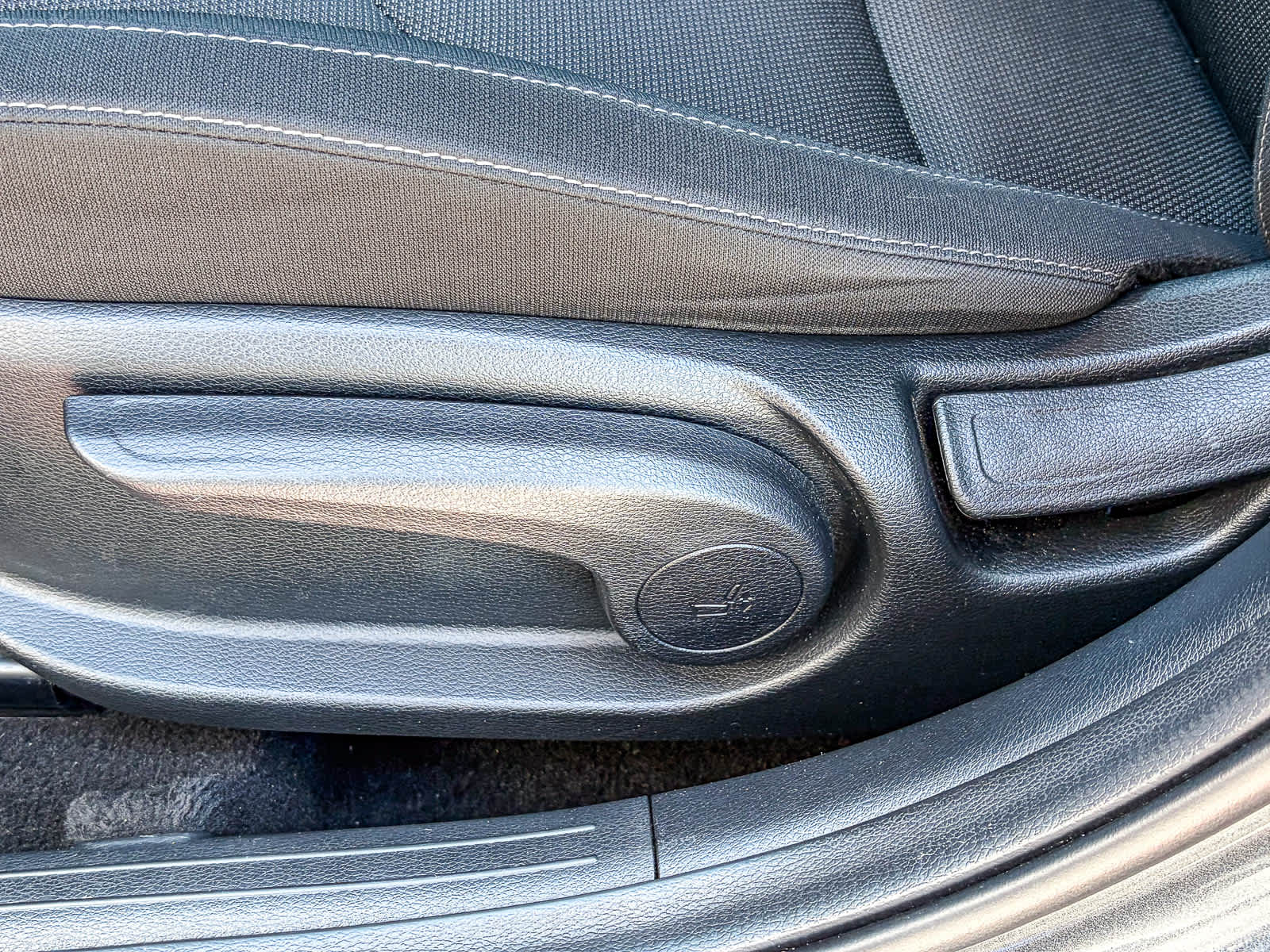 Thumbnail: 2024 Kia Forte - 18