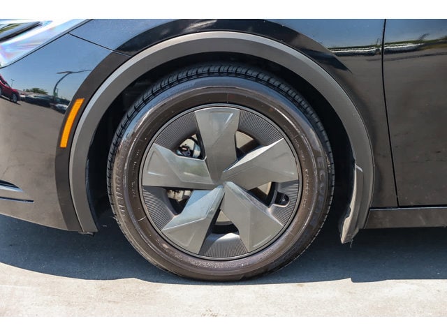 2024 Toyota Prius Prime SE 9