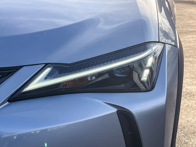 Thumbnail: 2025 Lexus UX - 7