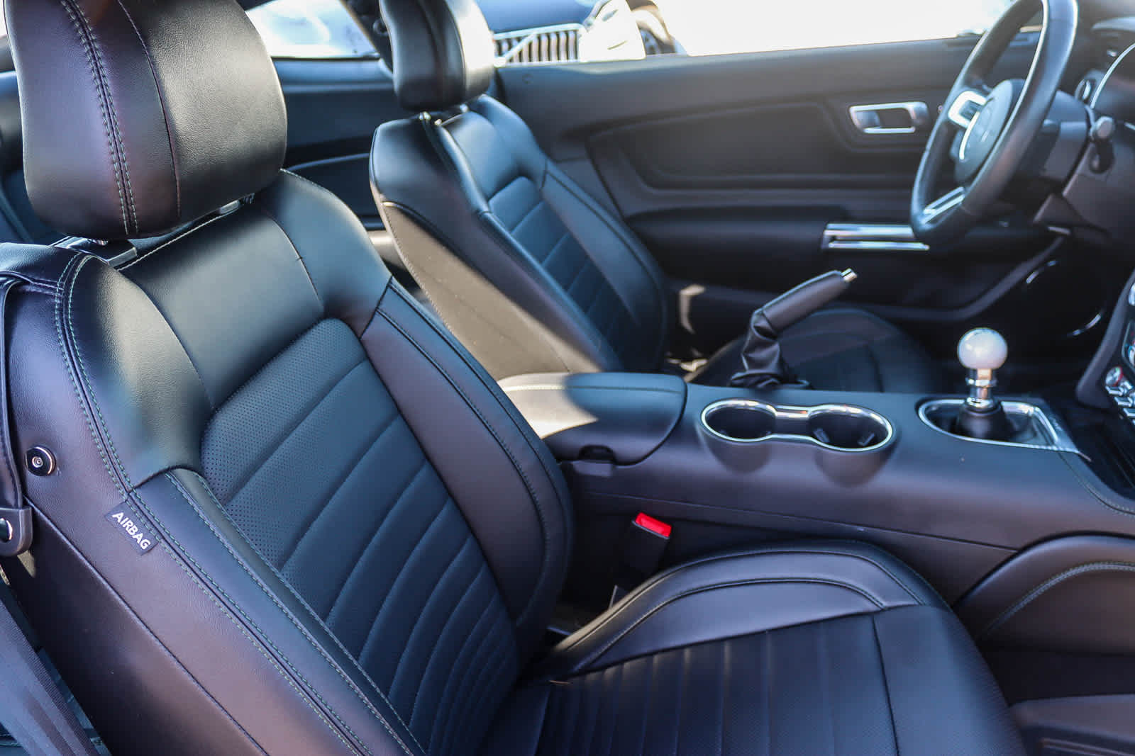 Thumbnail: 2019 Ford Mustang - 15