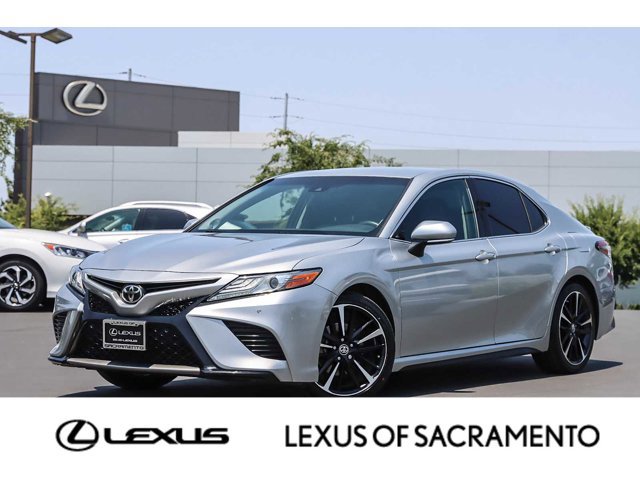 2018 Toyota Camry XSE Hero Image