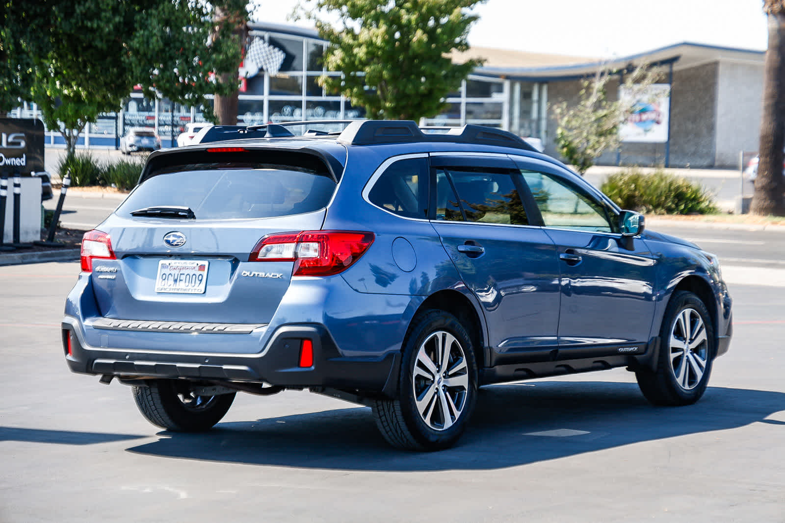 Thumbnail: 2018 Subaru Outback - 4