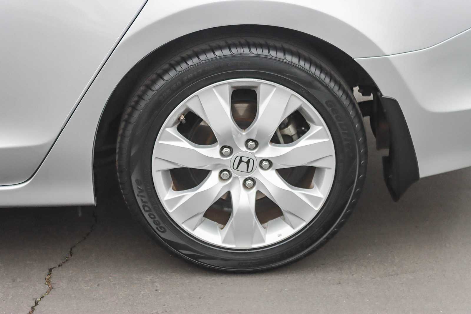 Thumbnail: 2010 Honda Accord - 10