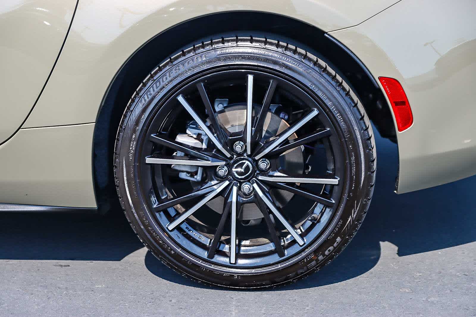 Thumbnail: 2024 Mazda MX-5 Miata - 14