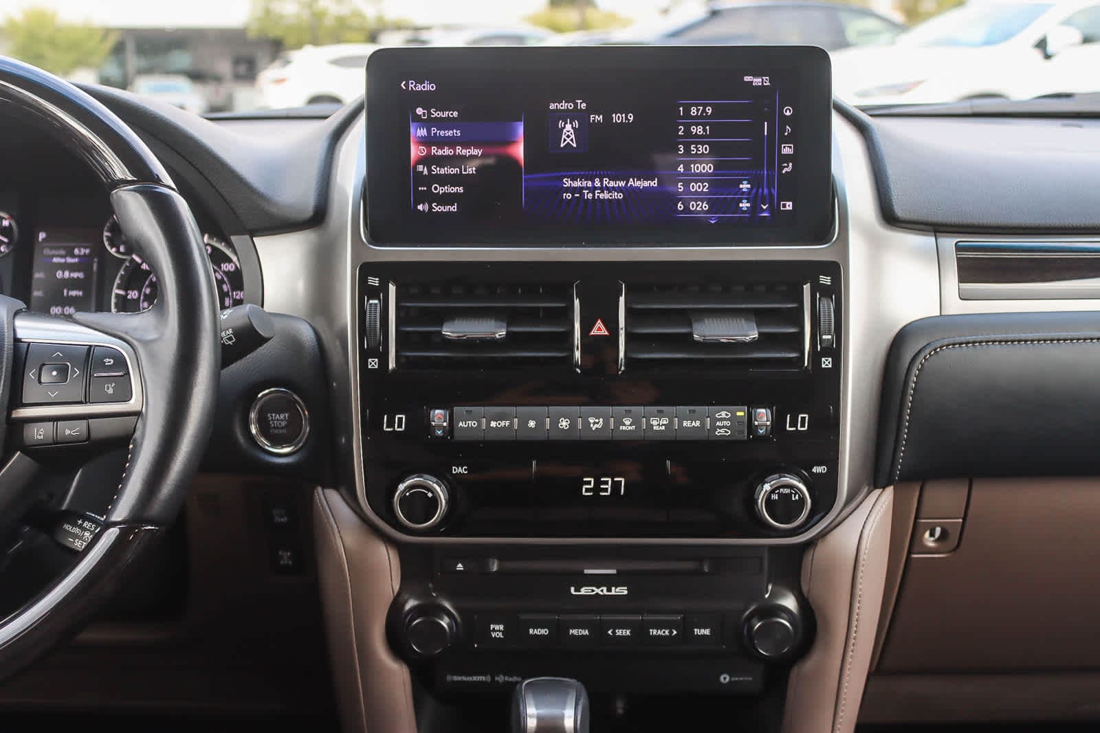 Thumbnail: 2022 Lexus GX - 12