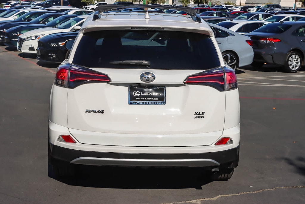 Used 2018 Toyota RAV4 XLE SUV