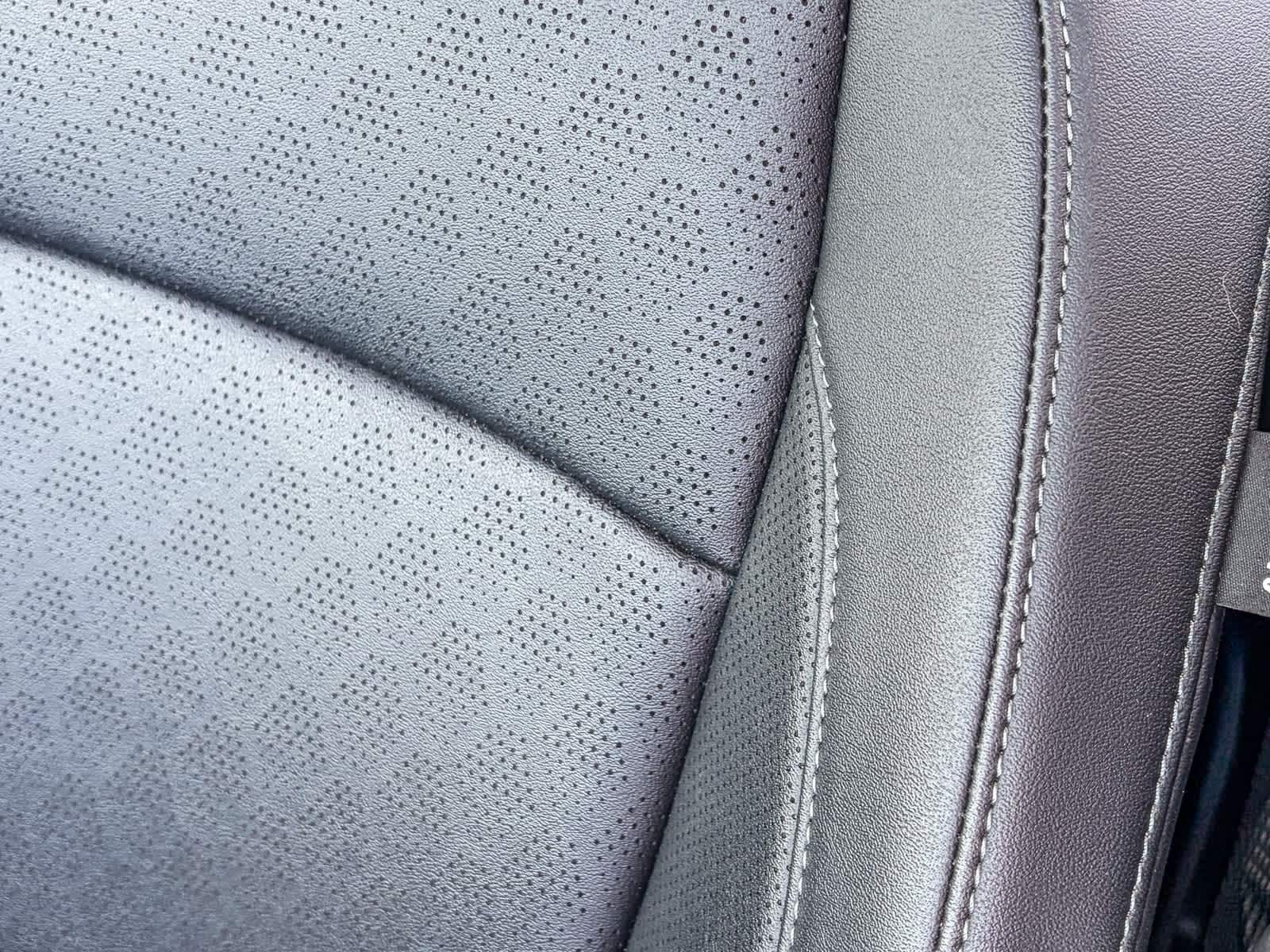 Thumbnail: 2023 Kia Seltos - 25