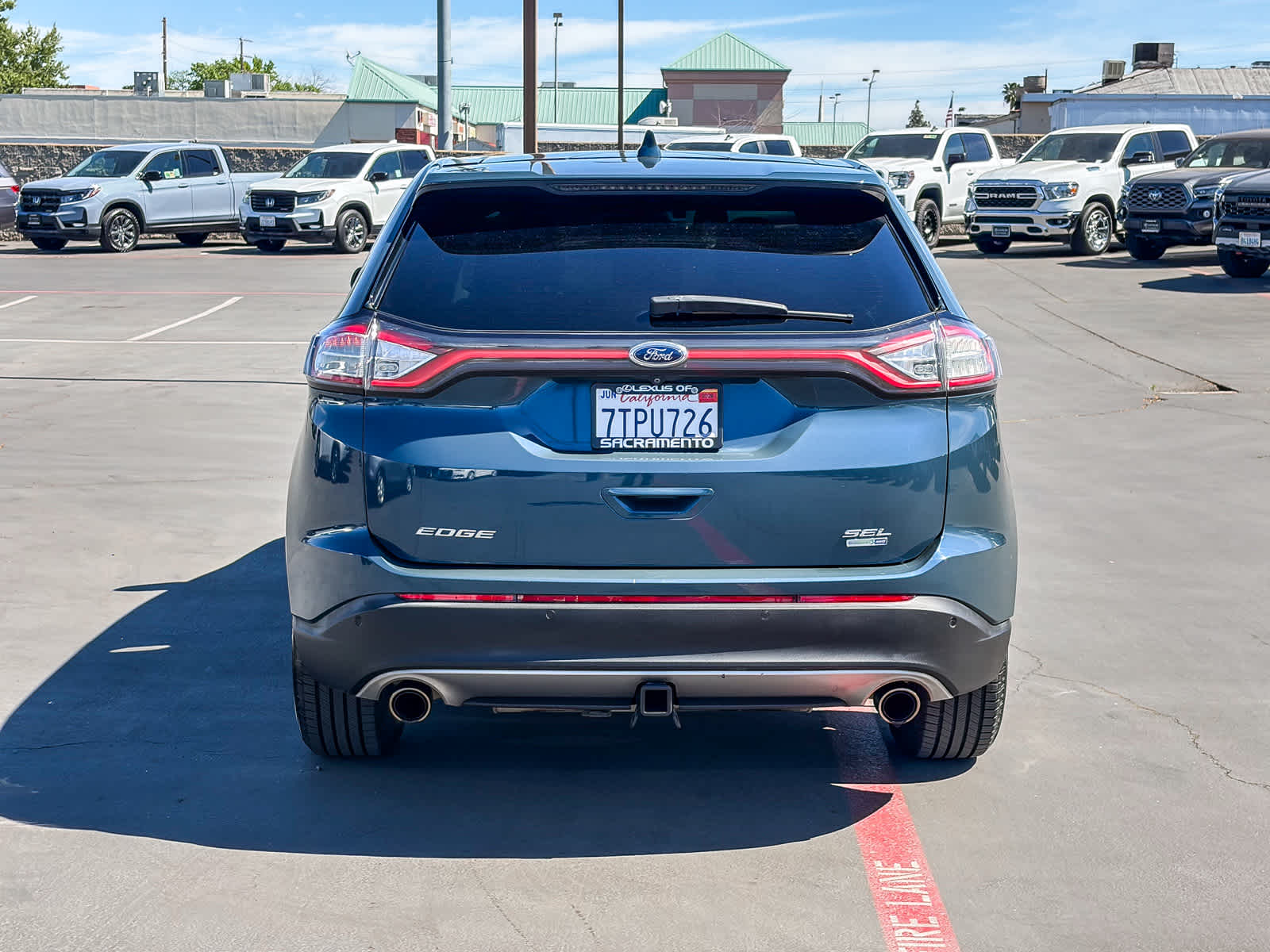 2016 Ford Edge SEL photo 2