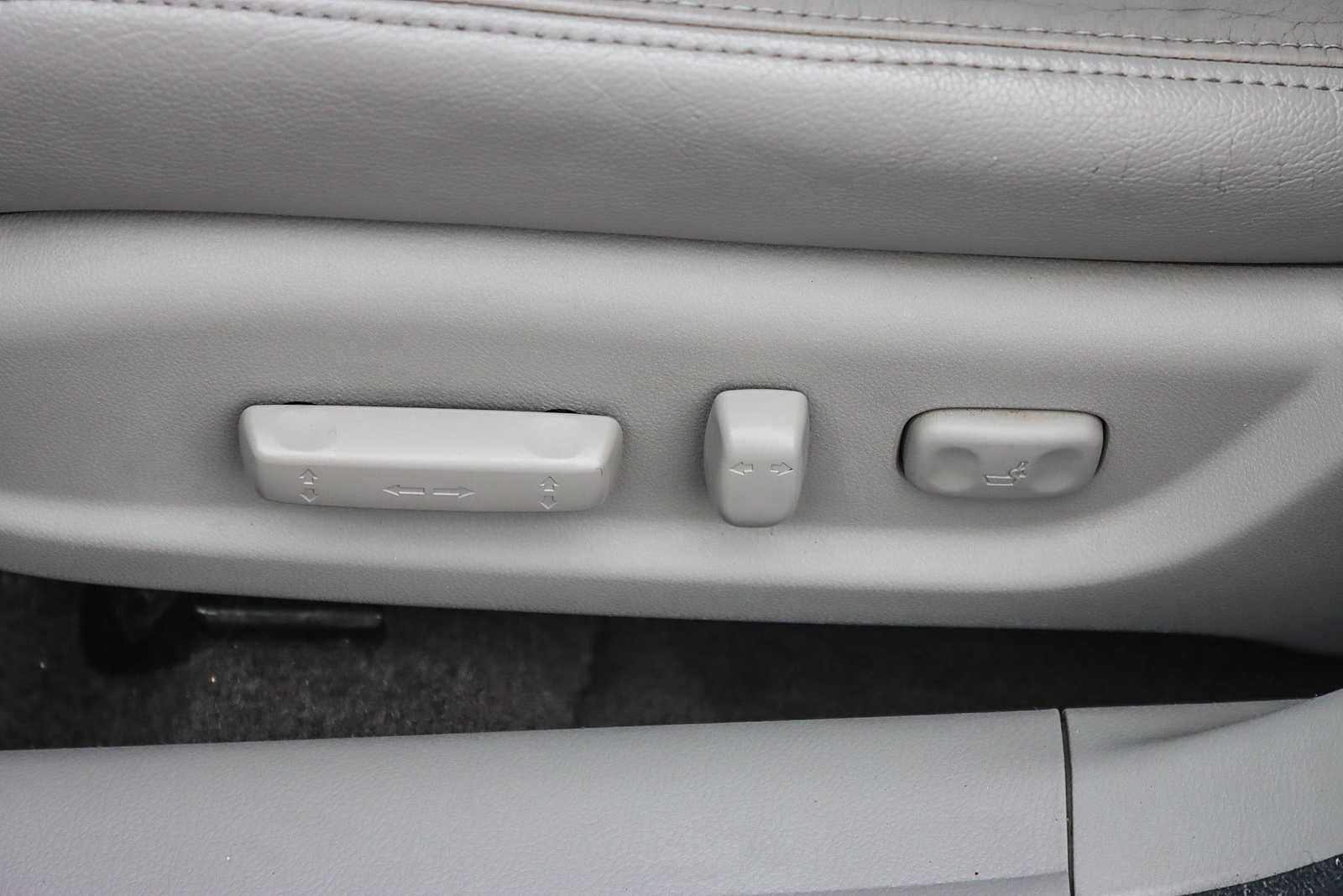 Thumbnail: 2010 Honda Accord - 21