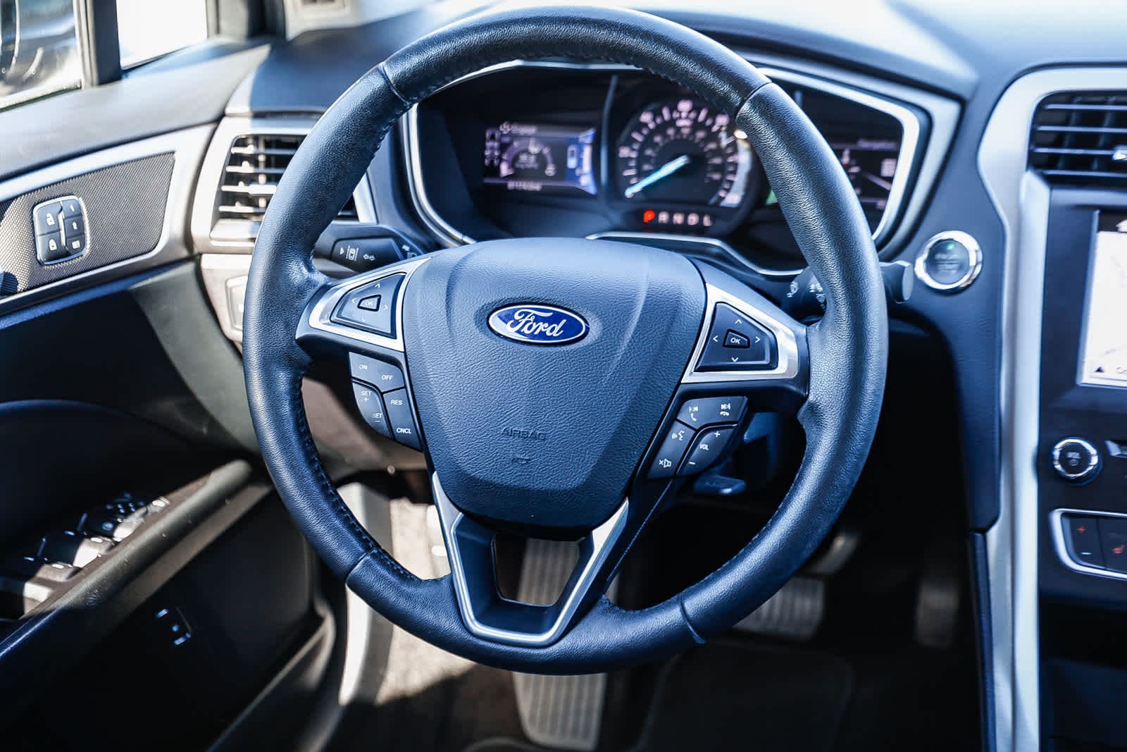Thumbnail: 2017 Ford Fusion - 13