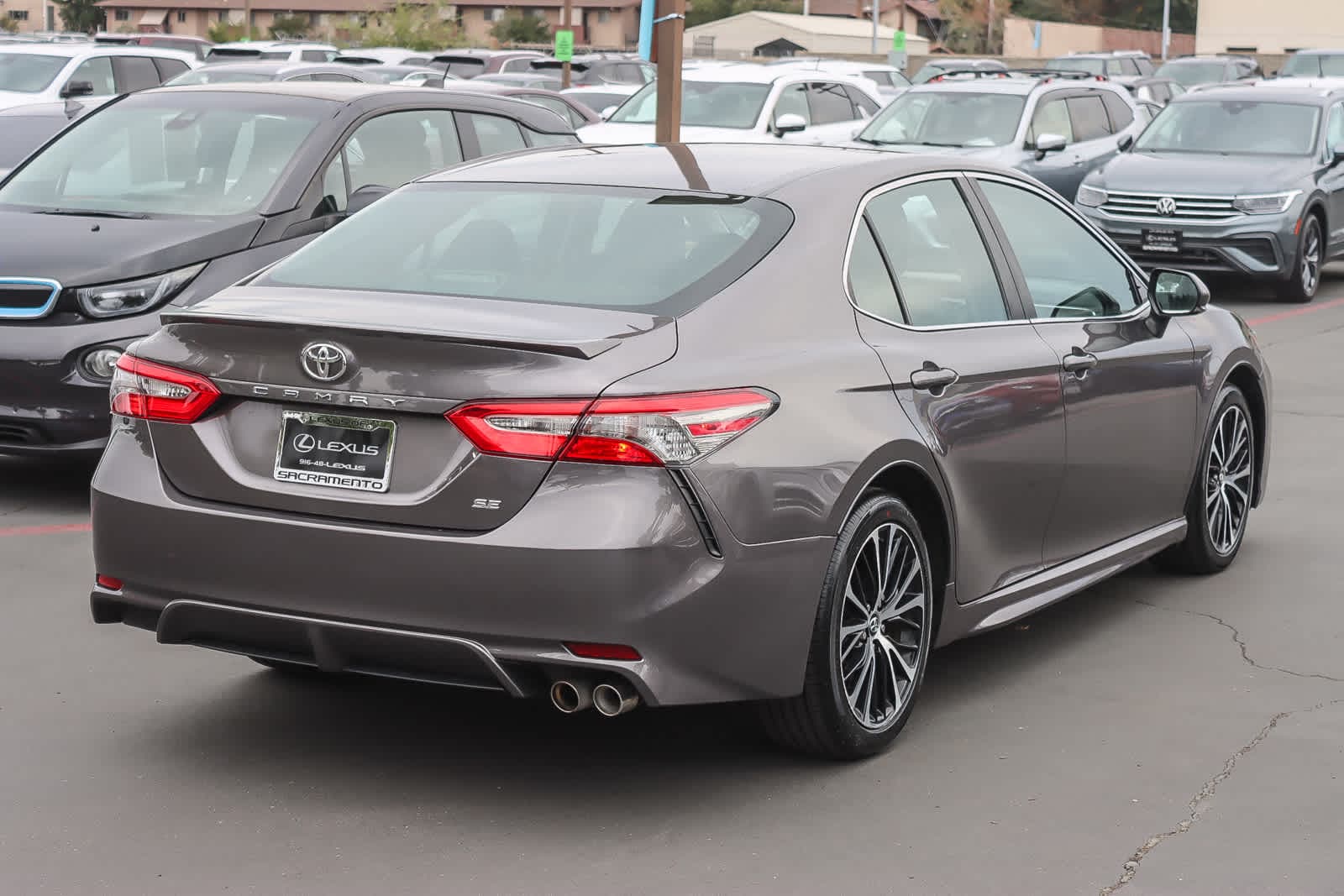 Thumbnail: 2018 Toyota Camry - 4