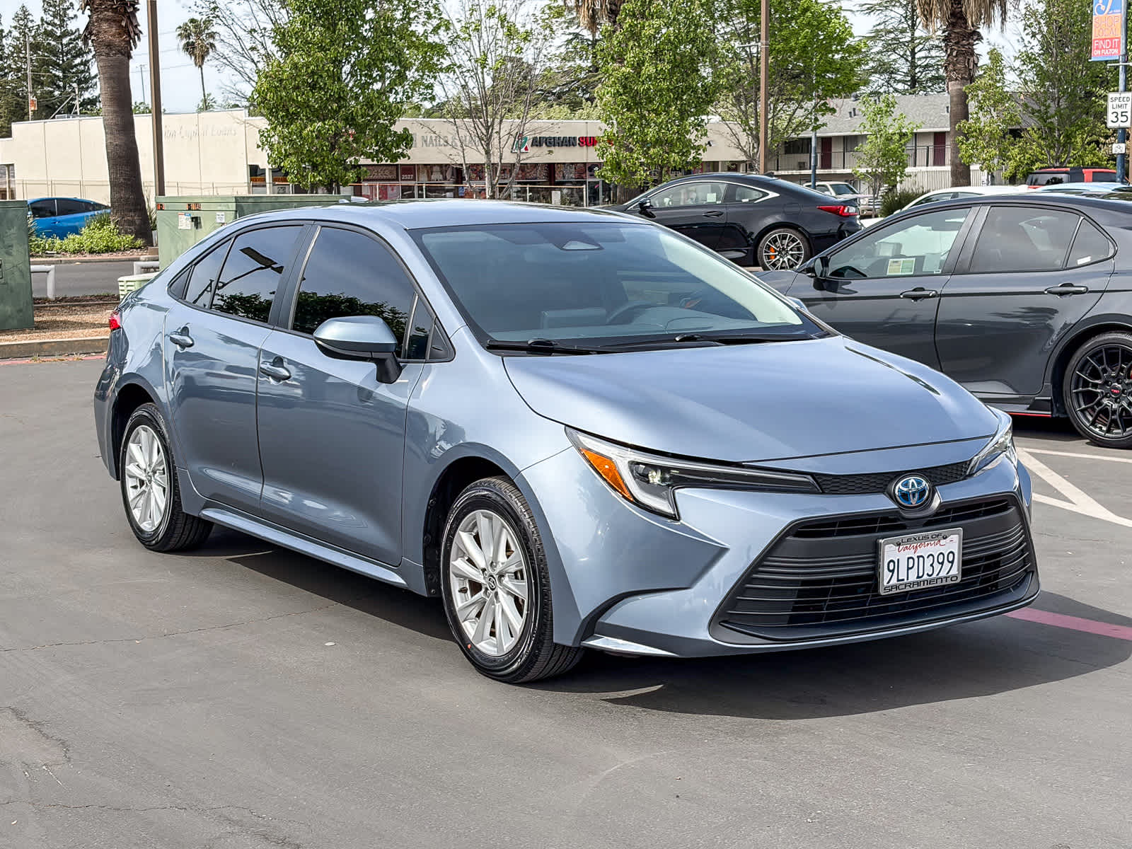 2024 Toyota Corolla Hybrid LE photo 4