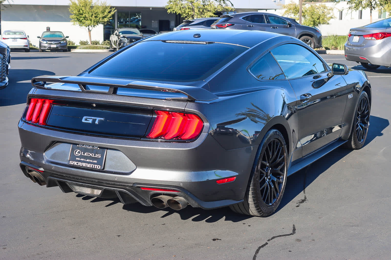 2019 Ford Mustang GT Premium photo 4