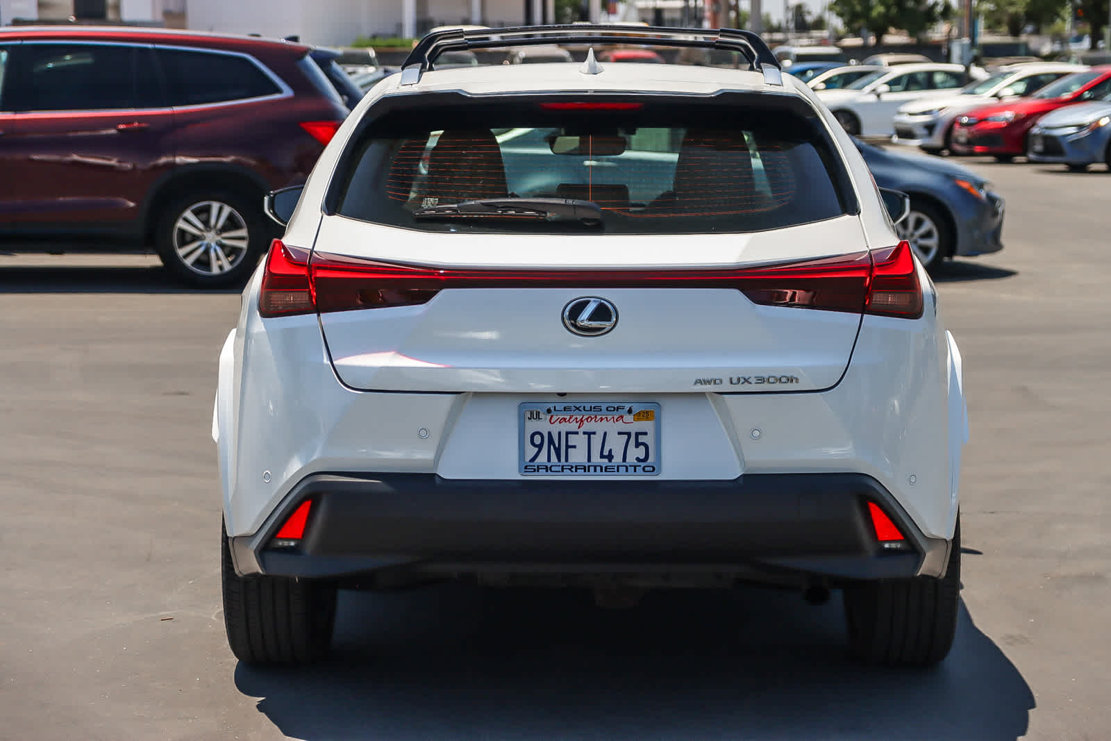 Thumbnail: 2025 Lexus UX - 4