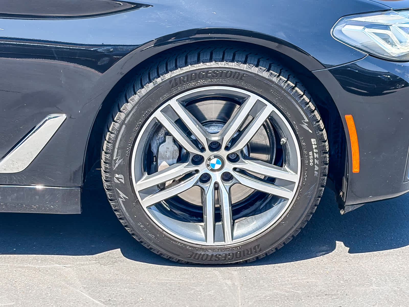 Thumbnail: 2021 BMW 5 Series - 9