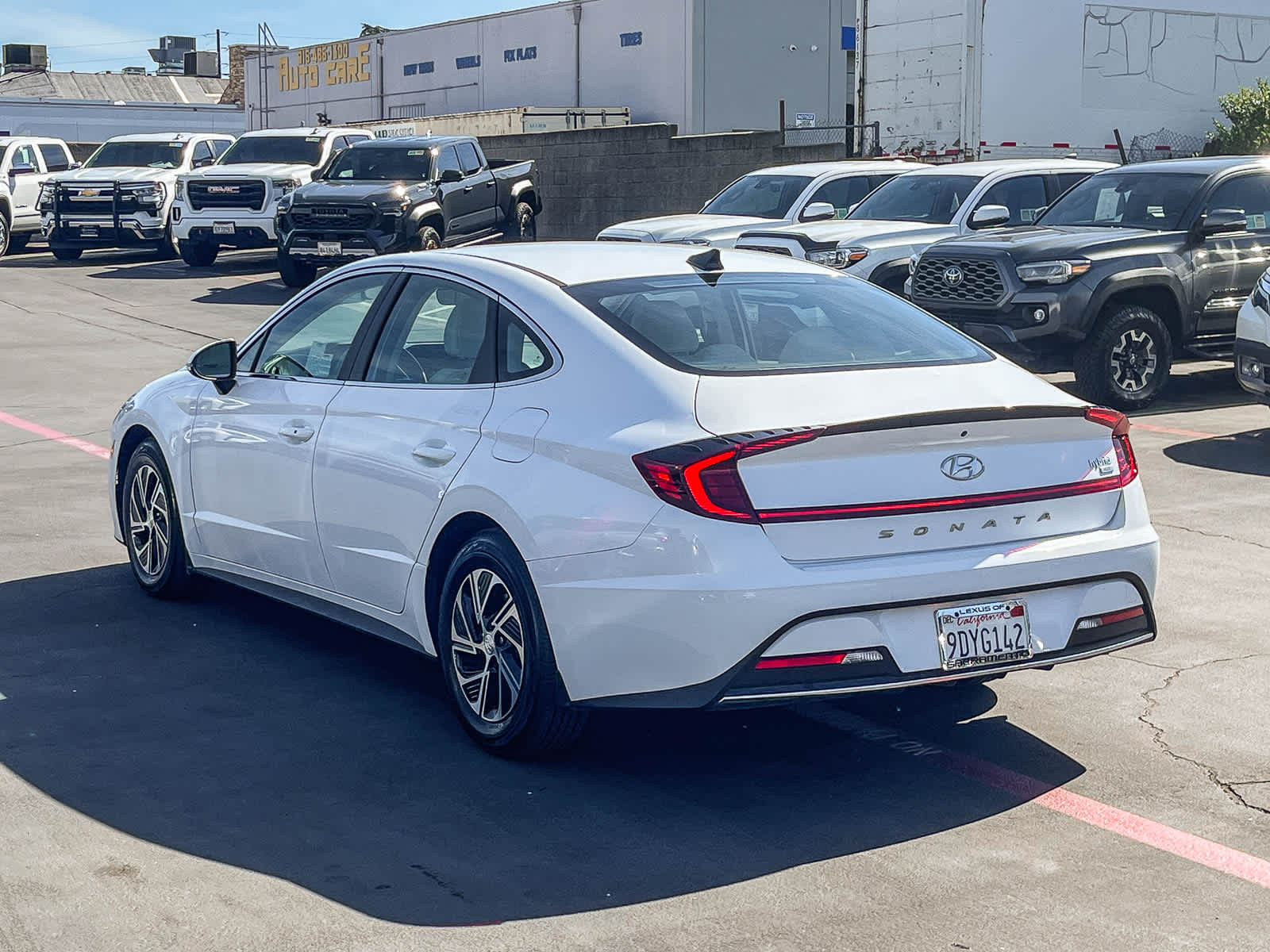 Thumbnail: 2023 Hyundai Sonata - 2