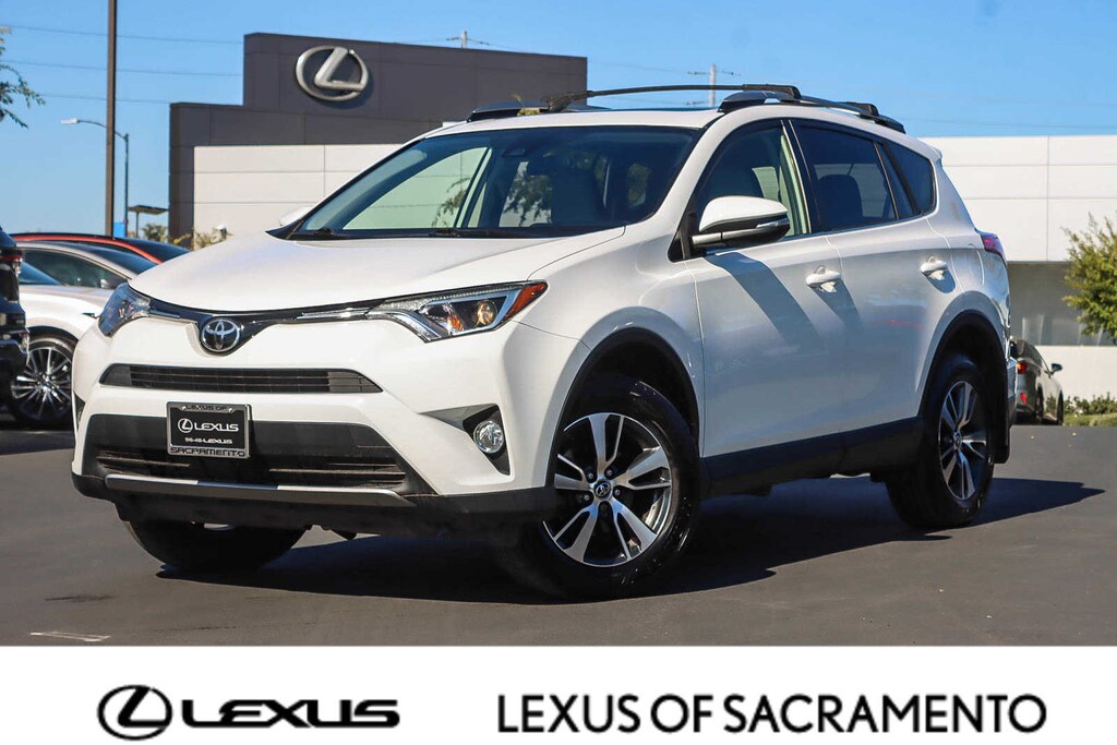 Used 2018 Toyota RAV4 XLE SUV