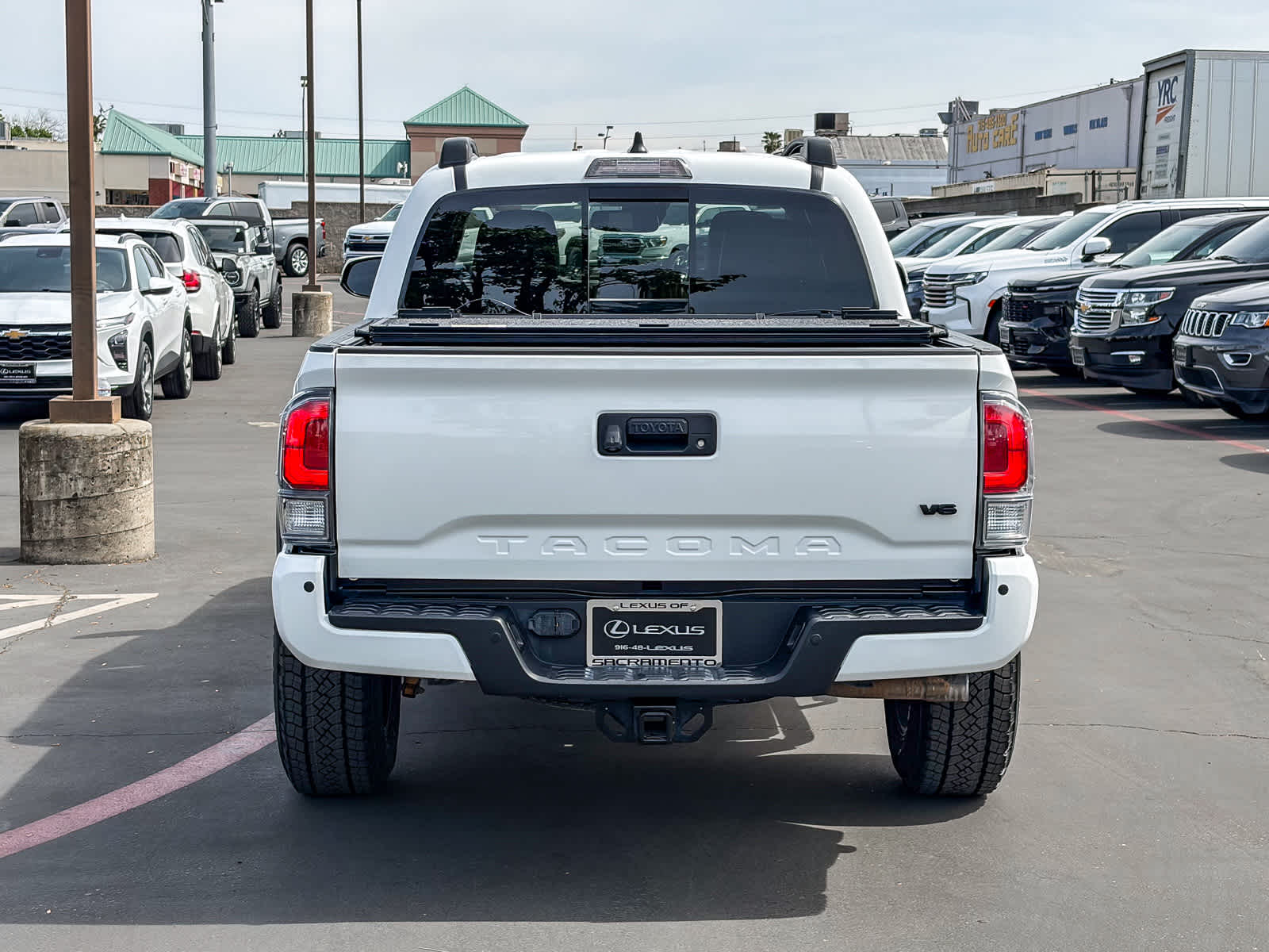2021 Toyota Tacoma TRD Off Road V6 photo 2