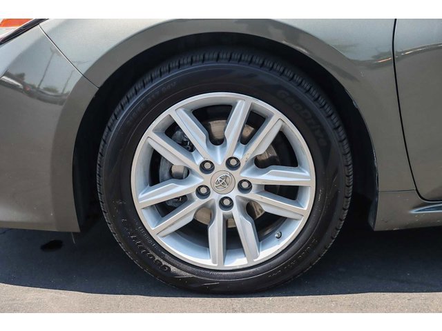 2014 Toyota Avalon XLE 10