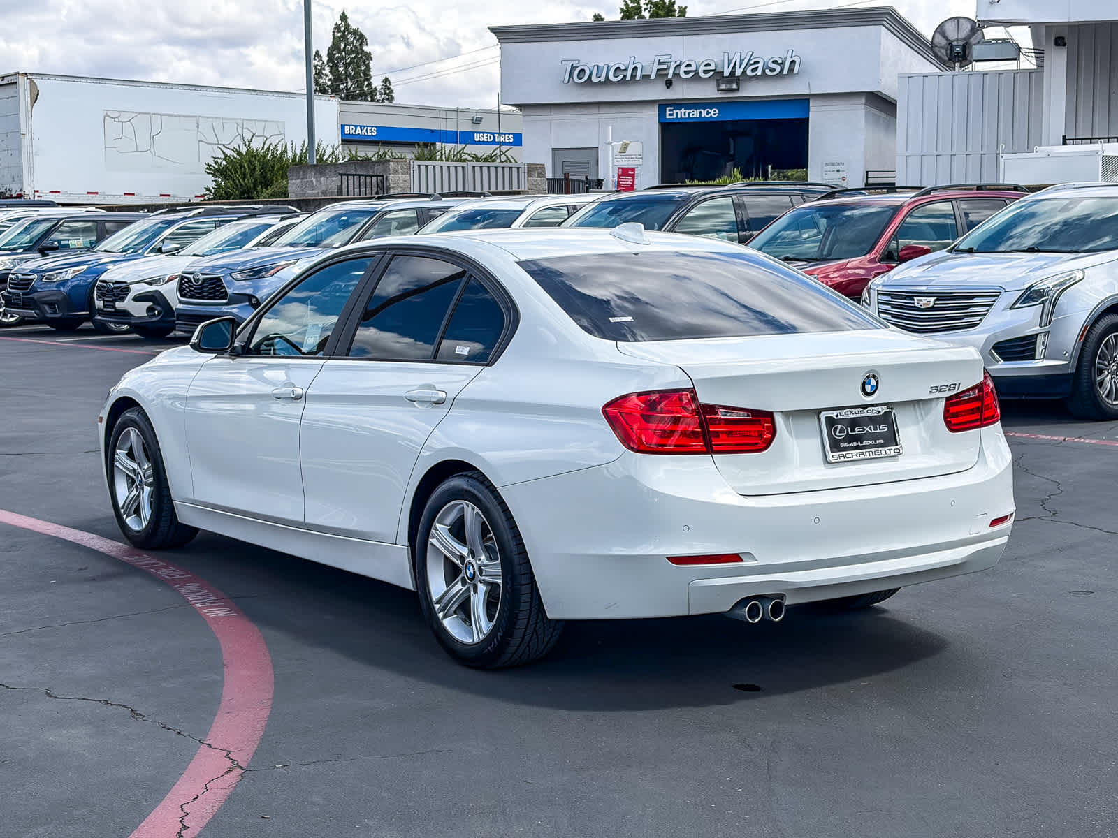 Thumbnail: 2014 BMW 3 Series - 2