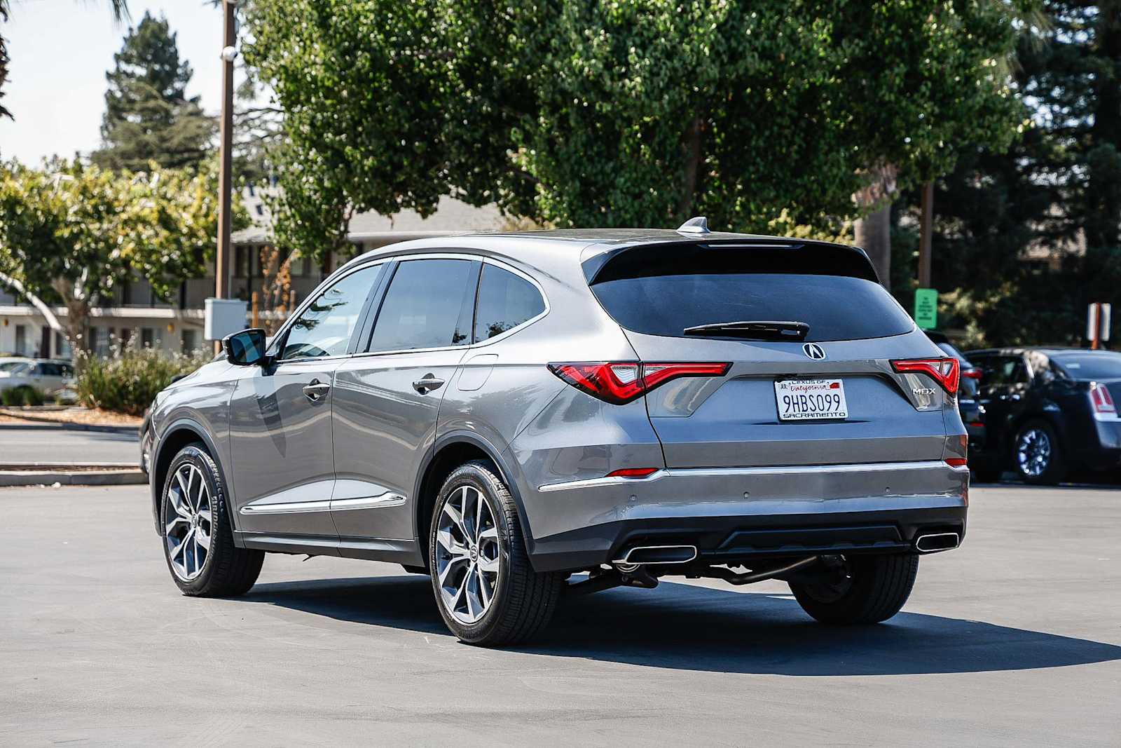 Thumbnail: 2023 Acura MDX - 2