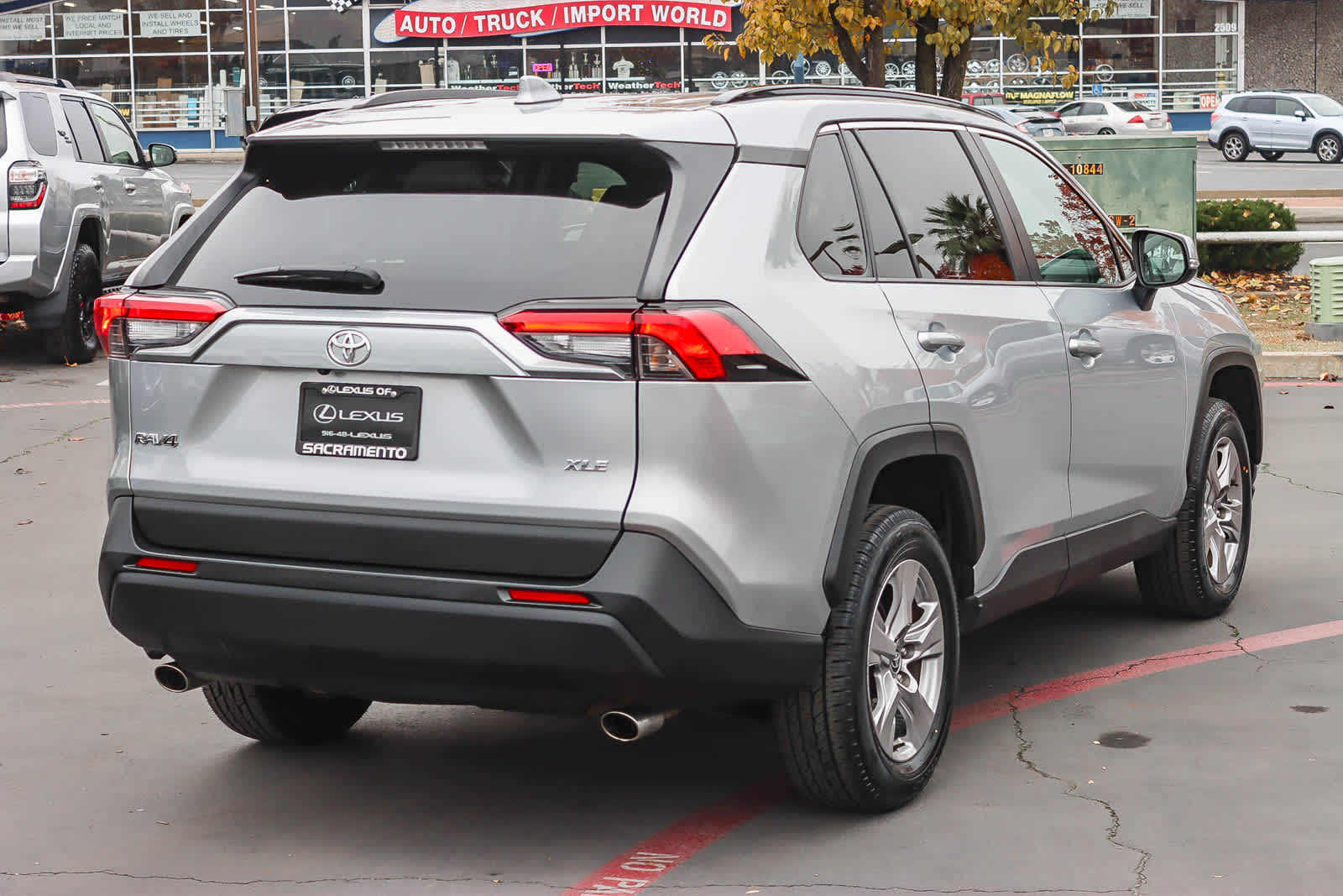 Thumbnail: 2023 Toyota RAV4 - 4