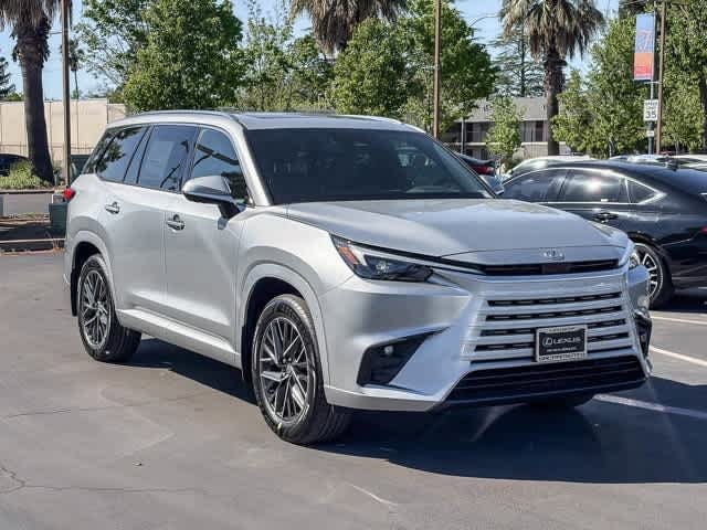 Thumbnail: 2026 Lexus TX - 10