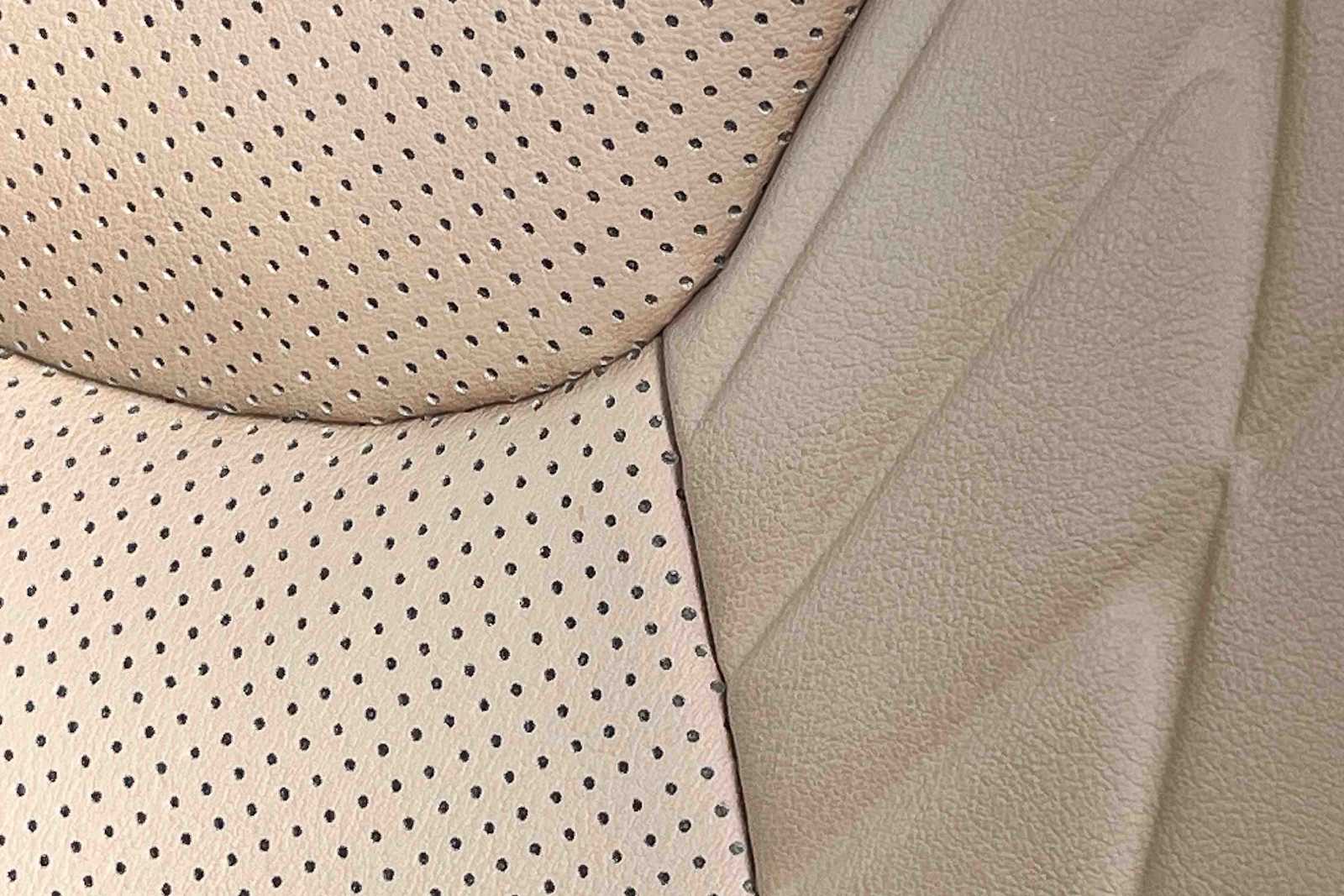 Thumbnail: 2024 Lexus RX - 26