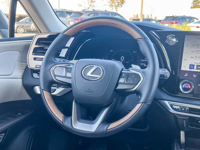 Thumbnail: 2026 Lexus RX - 16