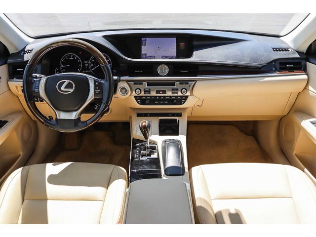 2013 Lexus ES 350 11