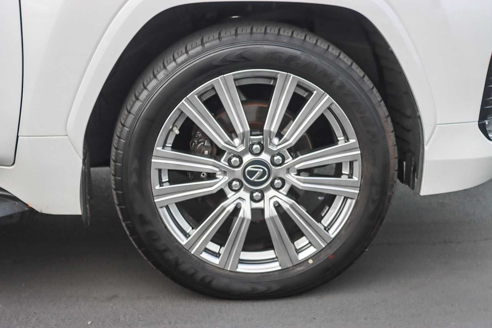 Thumbnail: 2023 Lexus LX - 9