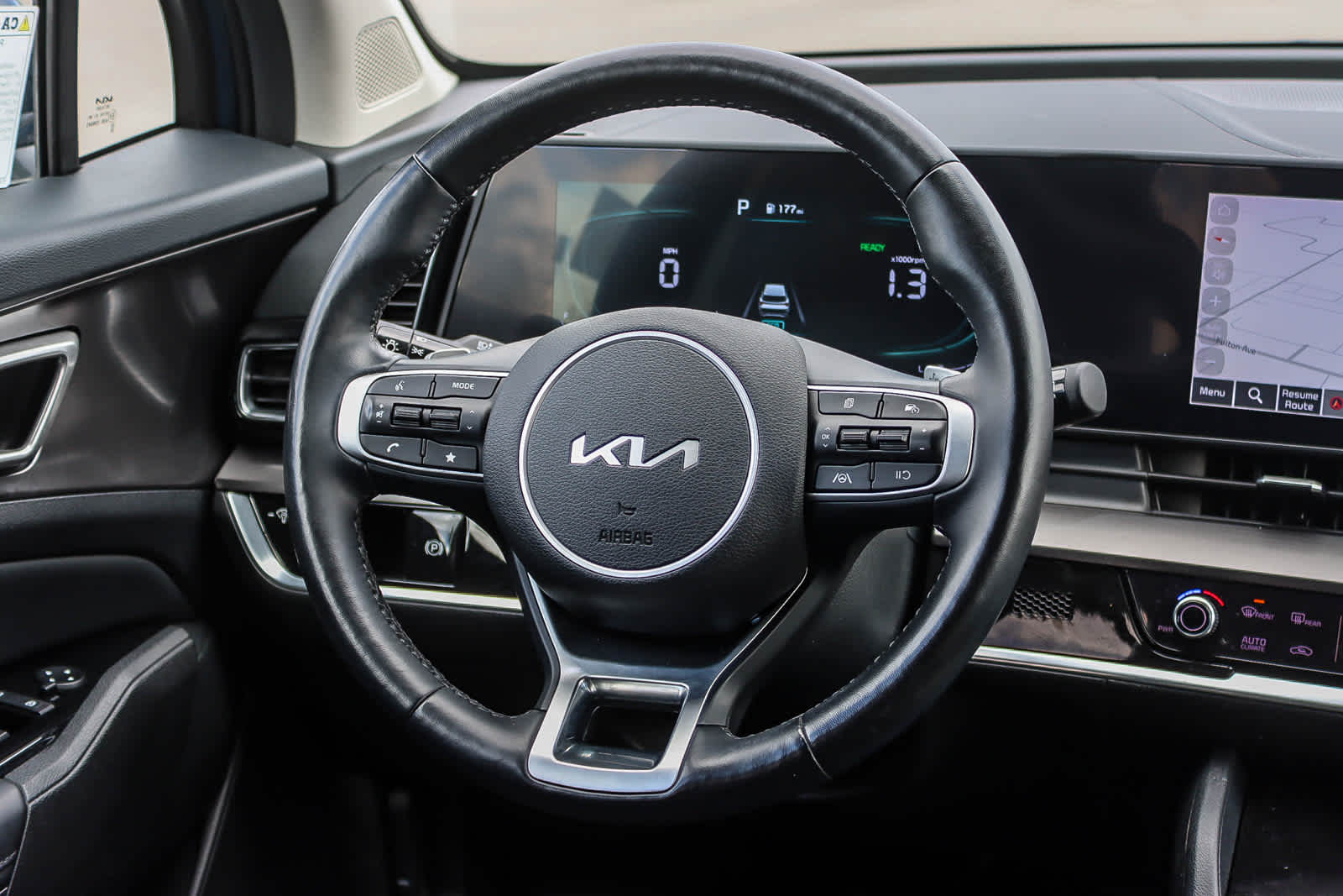 Thumbnail: 2023 Kia Sportage - 14