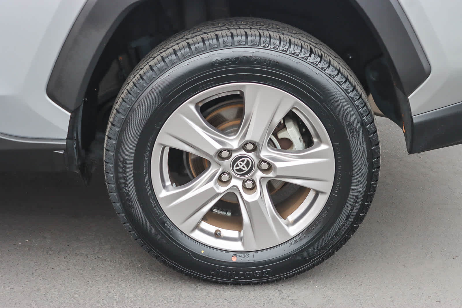 Thumbnail: 2023 Toyota RAV4 - 10