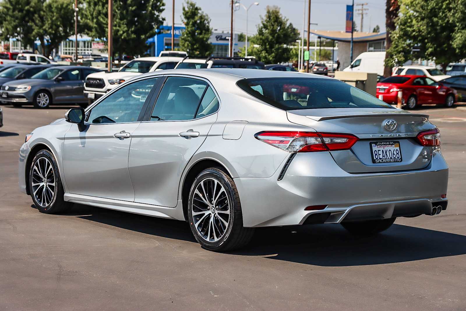 Thumbnail: 2018 Toyota Camry - 3